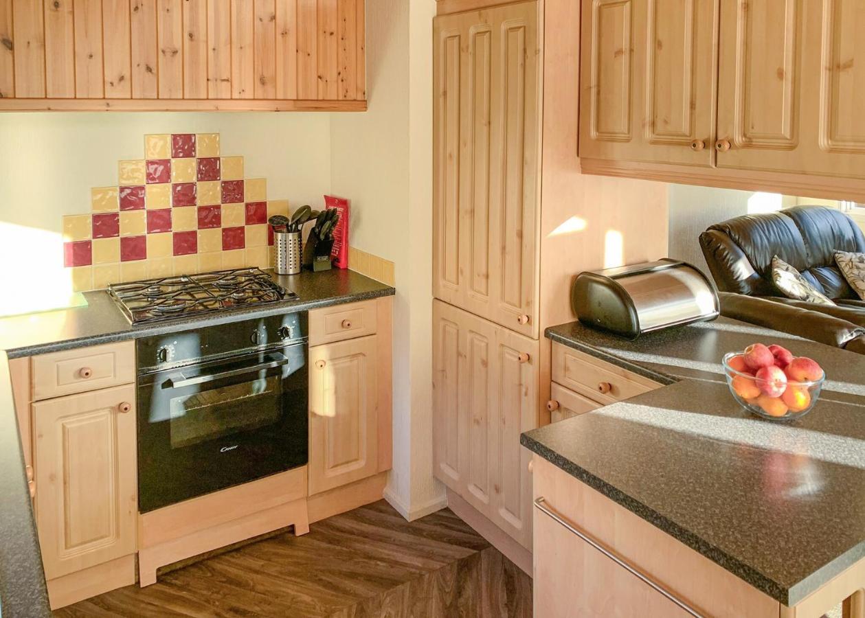 South Lakeland Leisure Village Hornby  Екстериор снимка