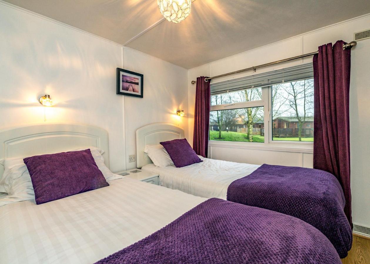South Lakeland Leisure Village Hornby  Екстериор снимка