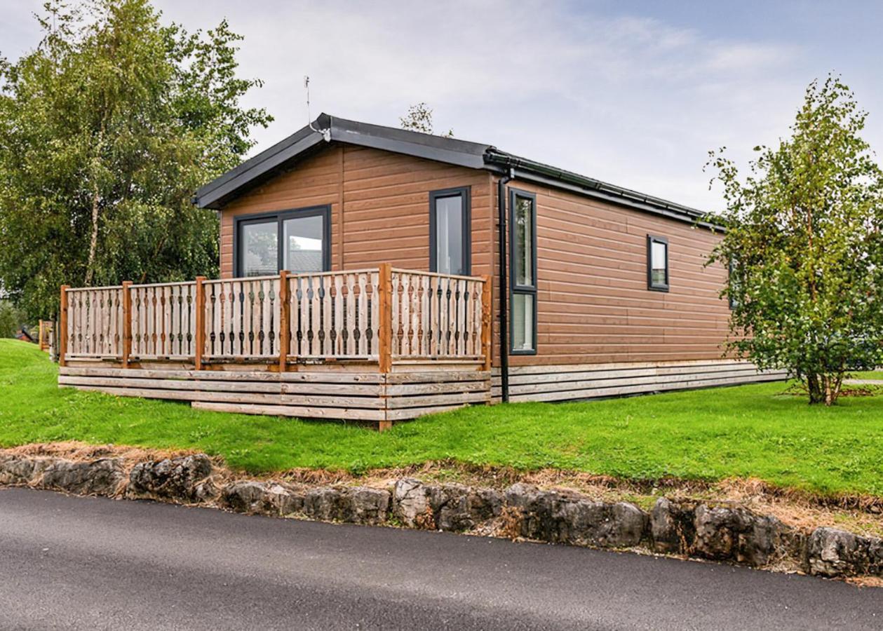 South Lakeland Leisure Village Hornby  Екстериор снимка