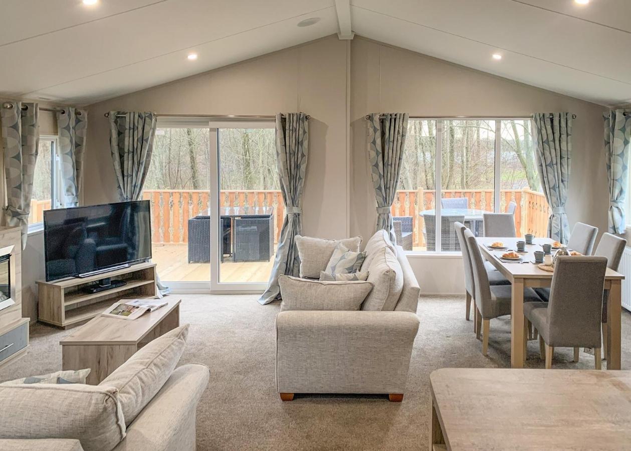 South Lakeland Leisure Village Hornby  Екстериор снимка
